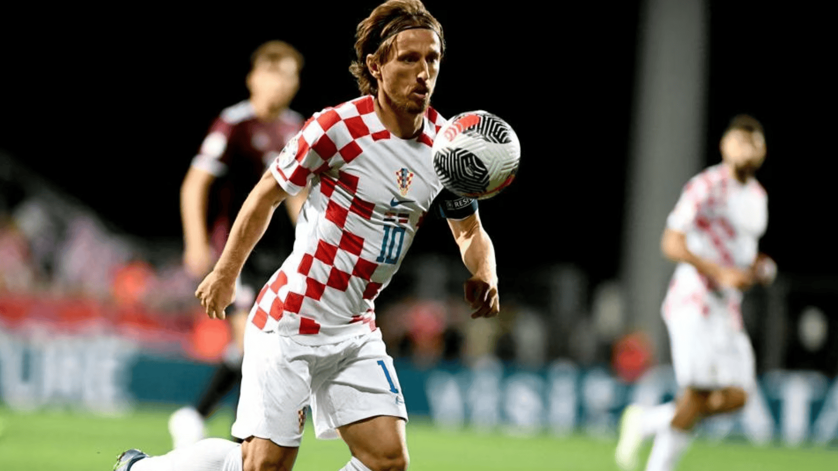 克罗地亚队逆袭成功,晋级淘汰赛 克罗地亚队逆袭成功,晋级淘汰赛