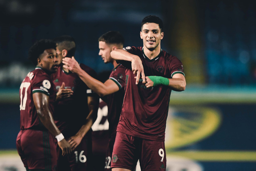 利兹联球员穆尔打入制胜球,领先积分榜的简单介绍 利兹联球员穆尔打入制胜球,领先积分榜的简单介绍