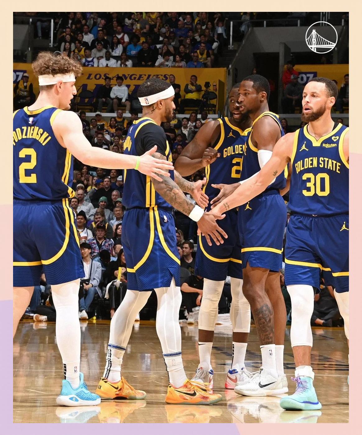 关于勇士大胜湖人,库里砍下40分的信息 关于勇士大胜湖人,库里砍下40分的信息