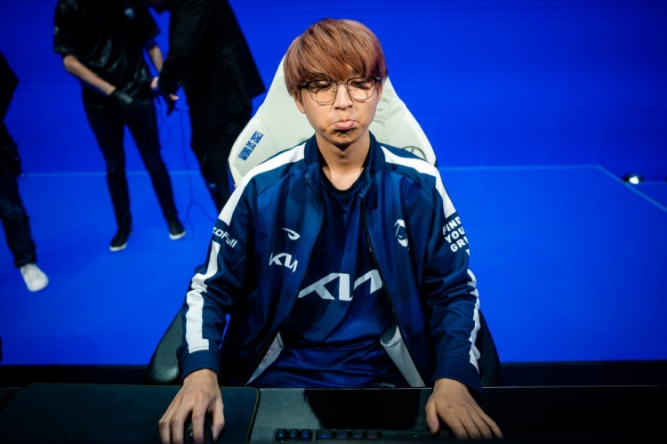 DRX强势MAD,Hanssama送出助攻的简单介绍 DRX强势MAD,Hanssama送出助攻的简单介绍